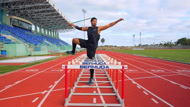 Outdoor Javelin Workout From Start to Finish - Drills, Hurdles, Throwing